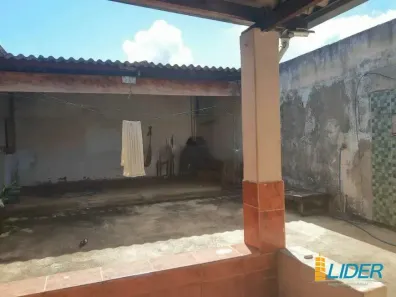 Casa com 3 Quartos à venda, 130m² no Guarani, Uberlândia