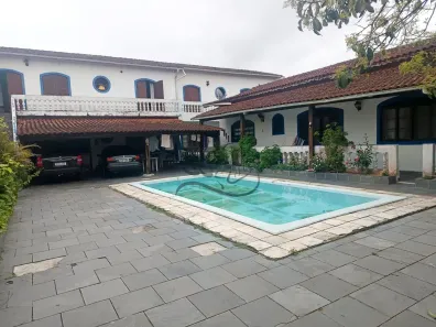 Casa com 5 Quartos à venda, 600m² no Solemar, Praia Grande