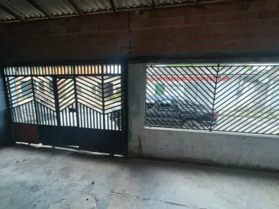 Casa com 2 Quartos para alugar, 600m² no Águas Lindas, Ananindeua