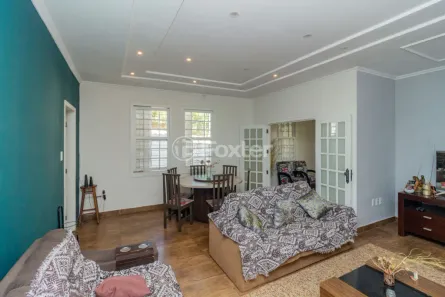 Casa com 4 Quartos à venda, 240m² no Santa Tereza, Porto Alegre