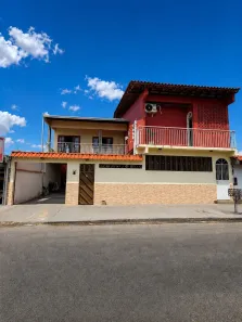Casa com 8 Quartos à venda, 200m² no Cidade Nova, Manaus