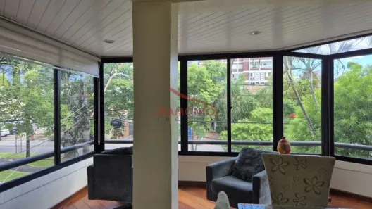 Apartamento com 3 Quartos para alugar, 125m² no Petrópolis, Porto Alegre