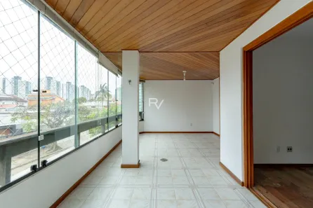 Apartamento com 3 Quartos à venda, 135m² no Jardim Lindóia, Porto Alegre