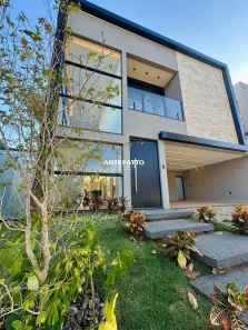 Casa com 3 Quartos à venda, 270m² no Parque Universitário, Franca