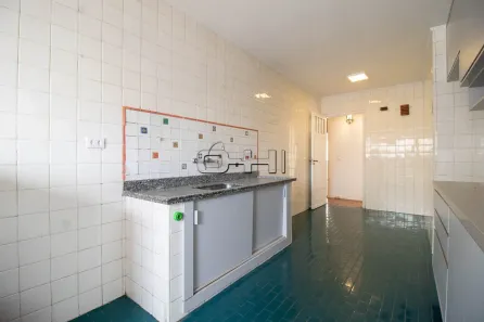 Apartamento com 3 Quartos à venda, 130m² no Cerqueira César, São Paulo