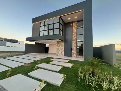 Sobrado com 5 Quartos à venda, 265m² no Universitário, Caruaru