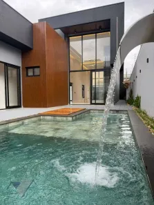 Casa com 4 Quartos à venda, 238m² no Recanto Tropical, Cascavel