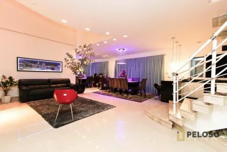 Sobrado com 4 Quartos à venda, 450m² no Jardim Leonor Mendes de Barros, São Paulo