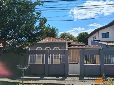 Casa com 3 Quartos à venda, 170m² no Vila São José, Taubaté