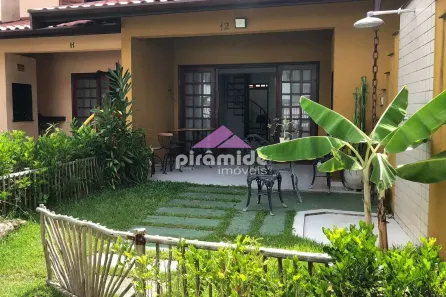 Casa de Condomínio com 2 Quartos à venda, 82m² no Massaguaçu, Caraguatatuba