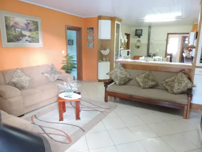 Casa com 2 Quartos à venda, 280m² no Floresta, Gramado