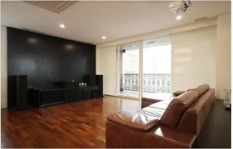 Apartamento com 4 Quartos à venda, 330m² no Vila Gumercindo, São Paulo