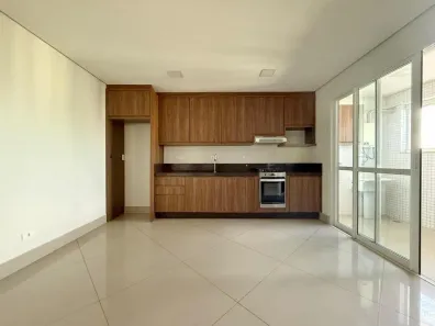Apartamento com 2 Quartos para alugar, 72m² no Zona 07, Maringá