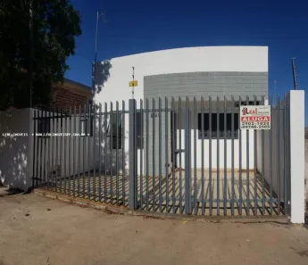 Casa com 3 Quartos para alugar, 100m² no Centro, Presidente Prudente
