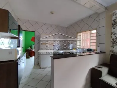 Sobrado com 2 Quartos à venda, 61m² no Parque Imperial, Jacareí