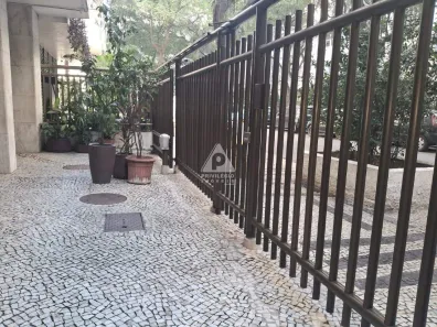 Apartamento com 2 Quartos à venda, 38m² no Leme, Rio de Janeiro