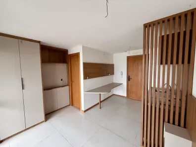 Kitnet à venda, 25m² no Caminho das Árvores, Salvador