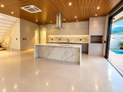 Casa de Condomínio com 3 Quartos à venda, 307m² no Ribeirão do Lipa, Cuiabá