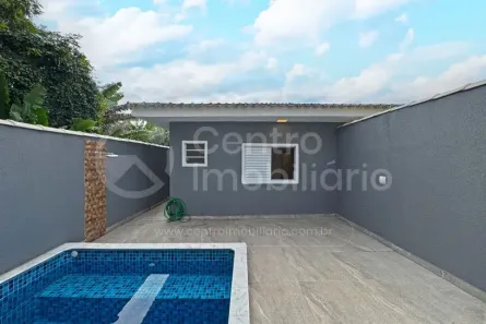 Casa com 3 Quartos à venda, 90m² no , Peruíbe