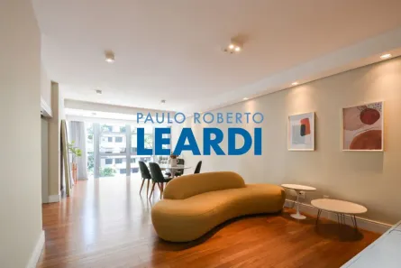 Apartamento com 2 Quartos à venda, 141m² no Jardim Paulista, São Paulo