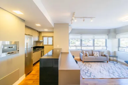 Apartamento com 1 Quarto para venda ou aluguel, 60m² no Chácara das Pedras, Porto Alegre