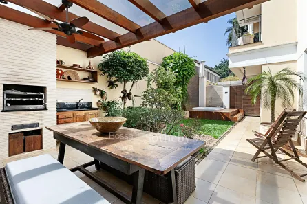 Casa de Condomínio com 4 Quartos à venda, 430m² no Vila Madalena, São Paulo