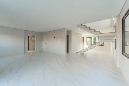 Casa de Condomínio com 3 Quartos à venda, 236m² no Santa Felicidade, Curitiba