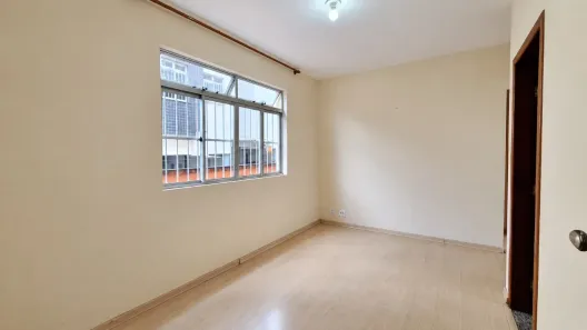 Apartamento com 2 Quartos para alugar, 60m² no Santa Tereza, Belo Horizonte
