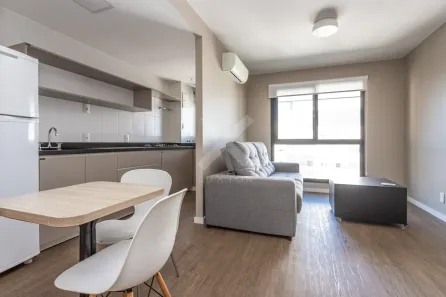 Apartamento com 1 Quarto à venda, 42m² no Jardim do Salso, Porto Alegre