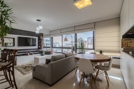 Apartamento com 2 Quartos à venda, 73m² no São João, Porto Alegre