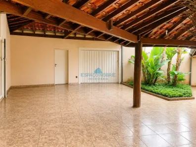 Casa com 3 Quartos à venda, 208m² no Prolongamento Jardim Flórida, Franca