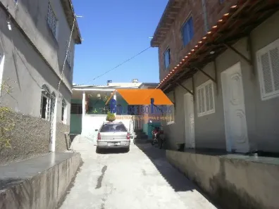 Casa com 7 Quartos à venda, 250m² no Guarani, Belo Horizonte