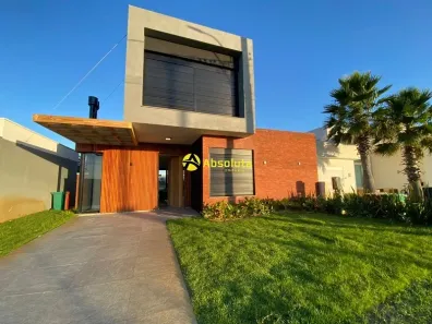Casa de Condomínio com 4 Quartos à venda, 183m² no , Xangri-Lá