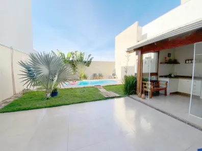 Casa com 2 Quartos à venda, 146m² no Gávea, Uberlândia