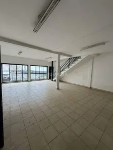 Galpão/Depósito/Armazém para alugar, 745m² no Sarandi, Porto Alegre