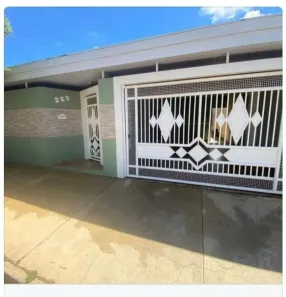 Casa com 3 Quartos à venda, 250m² no Jardim Sasazaki, Marília