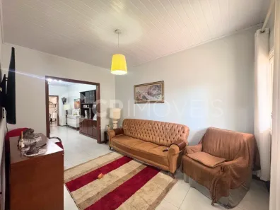 Casa com 4 Quartos à venda, 67m² no Passo da Areia, Porto Alegre
