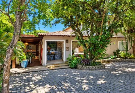 Casa com 5 Quartos para alugar, 380m² no Arpoador, Armação dos Búzios