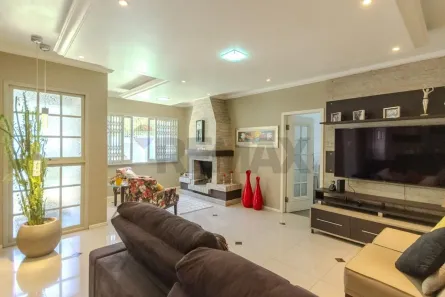 Casa com 3 Quartos à venda, 209m² no Nossa Senhora de Lourdes, Santa Maria