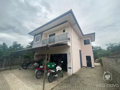 Casa com 3 Quartos à venda, 318m² no Vila Nova, Joinville