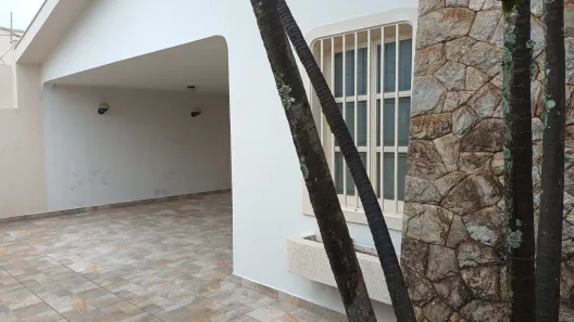 Casa com 3 Quartos à venda, 134m² no Olinda, Uberaba