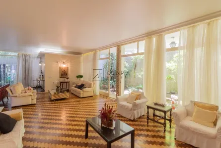 Casa com 5 Quartos para alugar, 400m² no Vila Nova Conceição, São Paulo