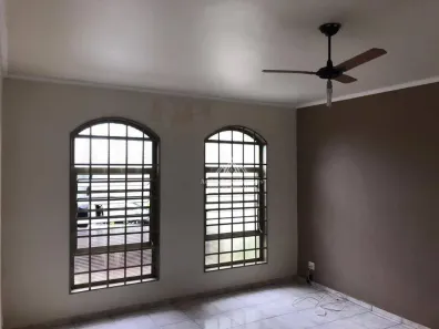 Casa com 6 Quartos à venda, 168m² no Jardim Cadacaam, Ribeirão Preto