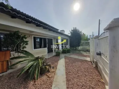 Casa com 3 Quartos para alugar, 200m² no Zona Nova, Capão da Canoa