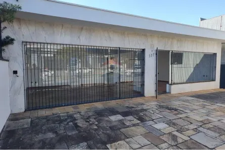 Imóvel Comercial com 3 Quartos para alugar, 324m² no Taquaral, Campinas