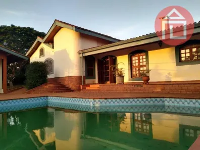 Casa com 4 Quartos à venda, 600m² no Recanto Amapola, Bragança Paulista