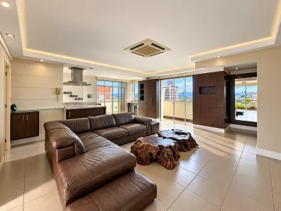 Cobertura com 4 Quartos à venda, 250m² no Balneário, Florianópolis