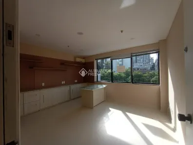 Sala Comercial para alugar, 28m² no Moinhos de Vento, Porto Alegre