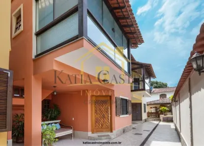 Casa de Condomínio com 3 Quartos à venda, 136m² no Maravista, Niterói