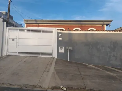 Casa com 4 Quartos à venda, 200m² no Vila Aeroporto, Campinas